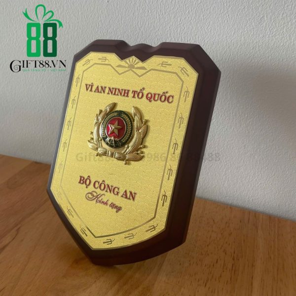 Kỷ niệm chương gỗ đồng ăn mòn giá xưởng