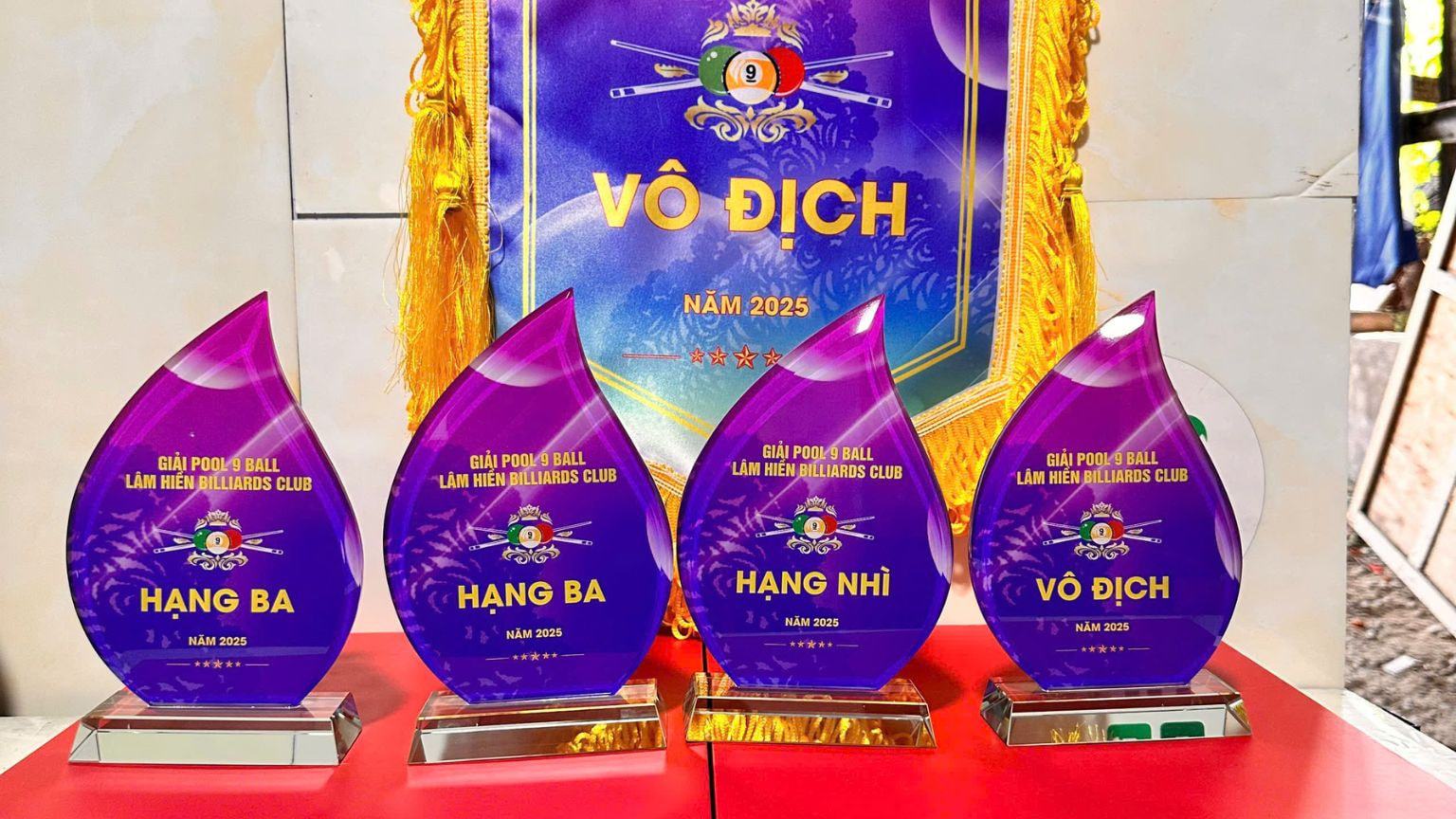Xưởng quà tặng vinh danh